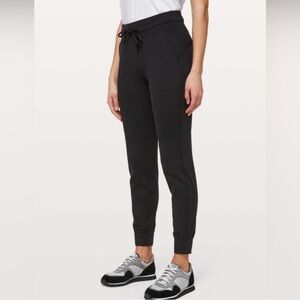 Lululemon Ready to Rulu jogger